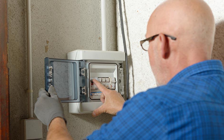 électricien de maintenance Paris 7